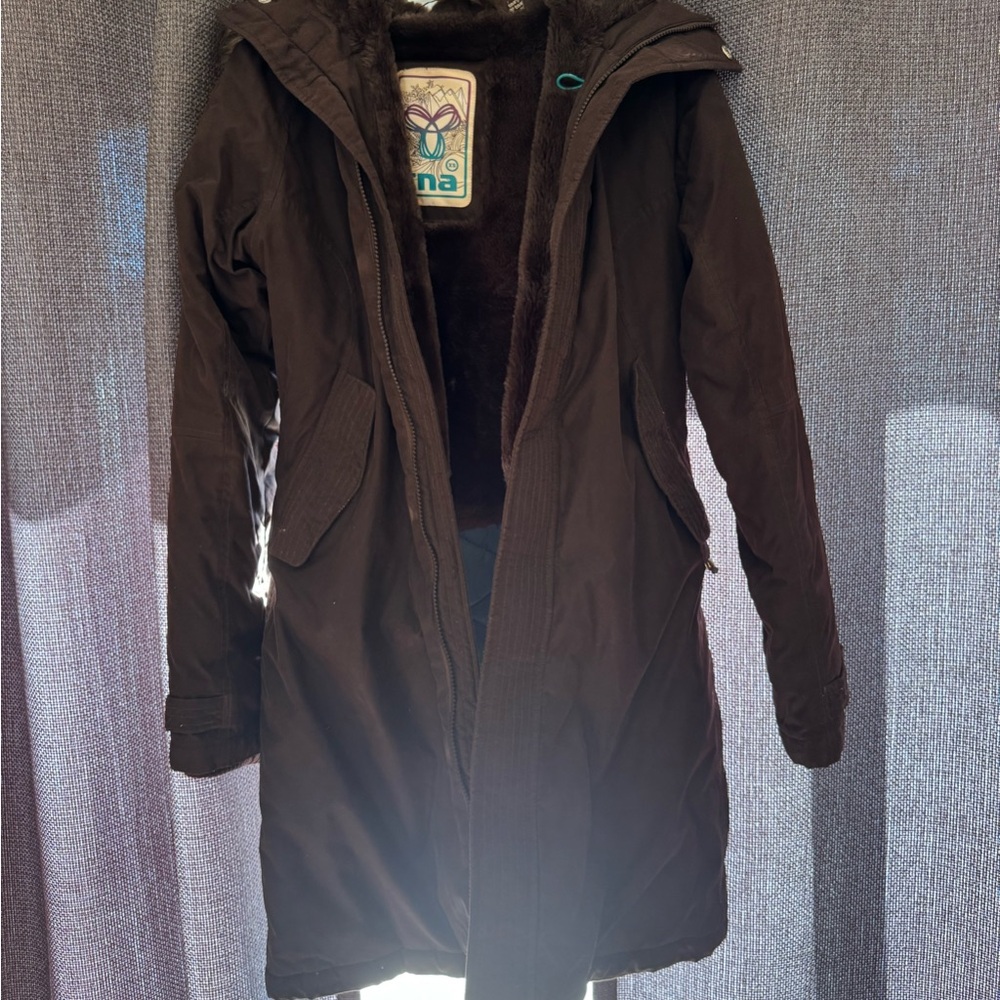TNA Brown Ski Jacket with Hood and Thick Fabric
